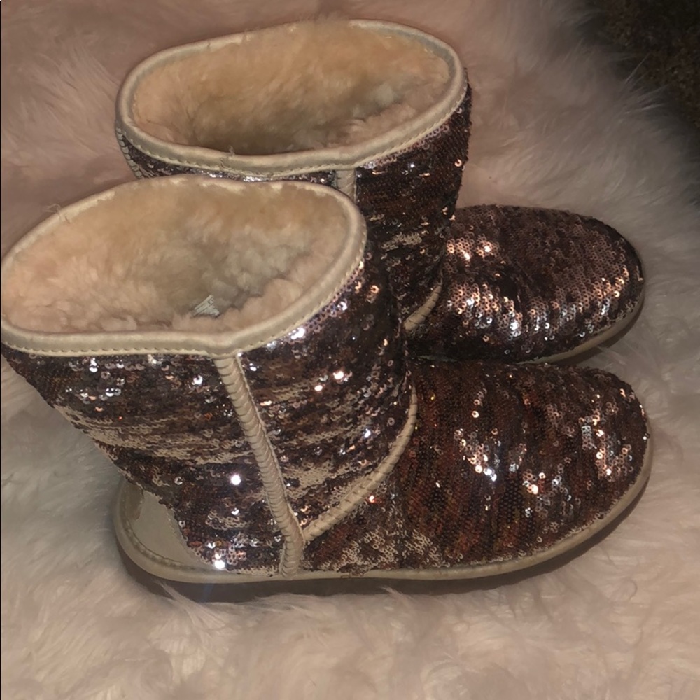 sequin uggs - Picture 2 of 3